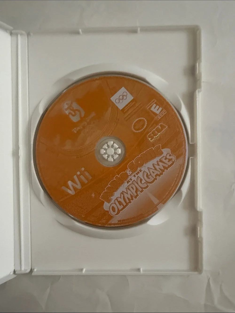 SEGA Mario & Sonic at the Olympic Games (Wii) - Red, Blue, White